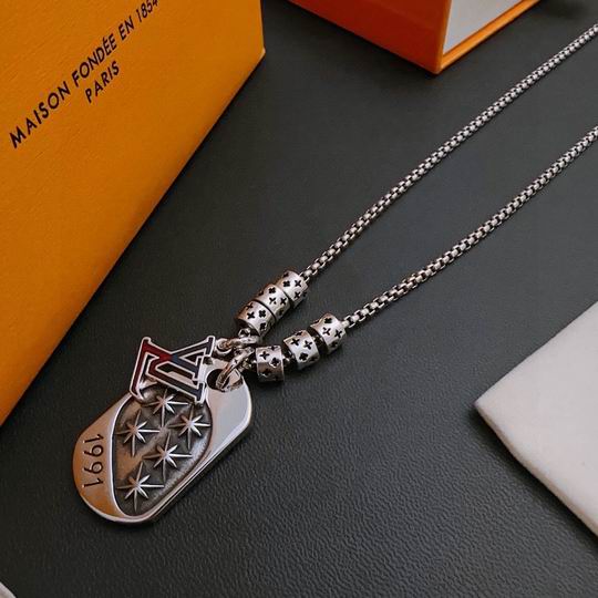 LV Necklace 11lyh388